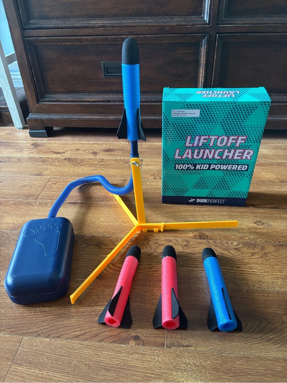 Liftoff Launcher by DudePerfect - Teal & Pink Box